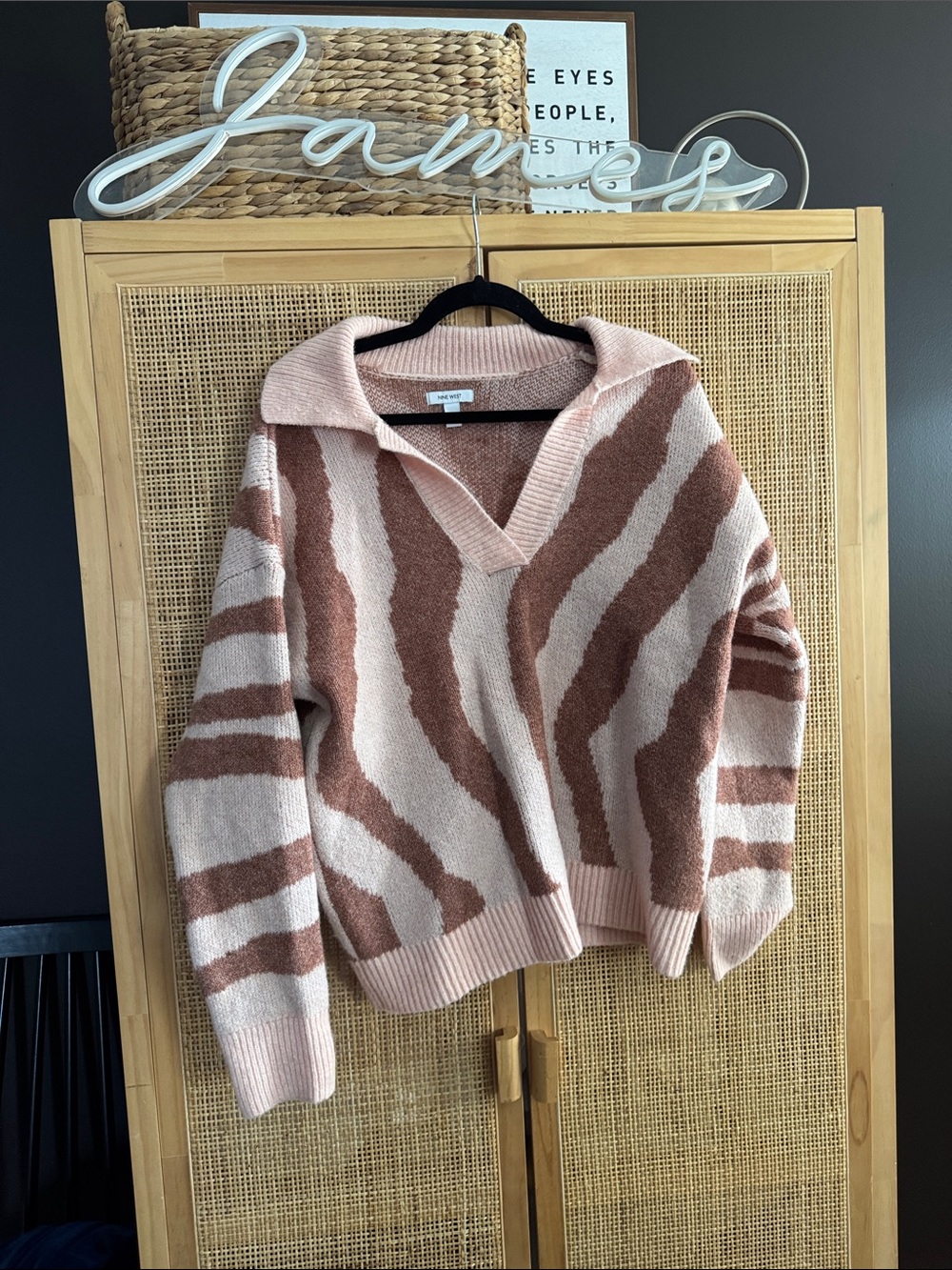Nine West Pink & Brown Zebra-Print V-Neck Sweater